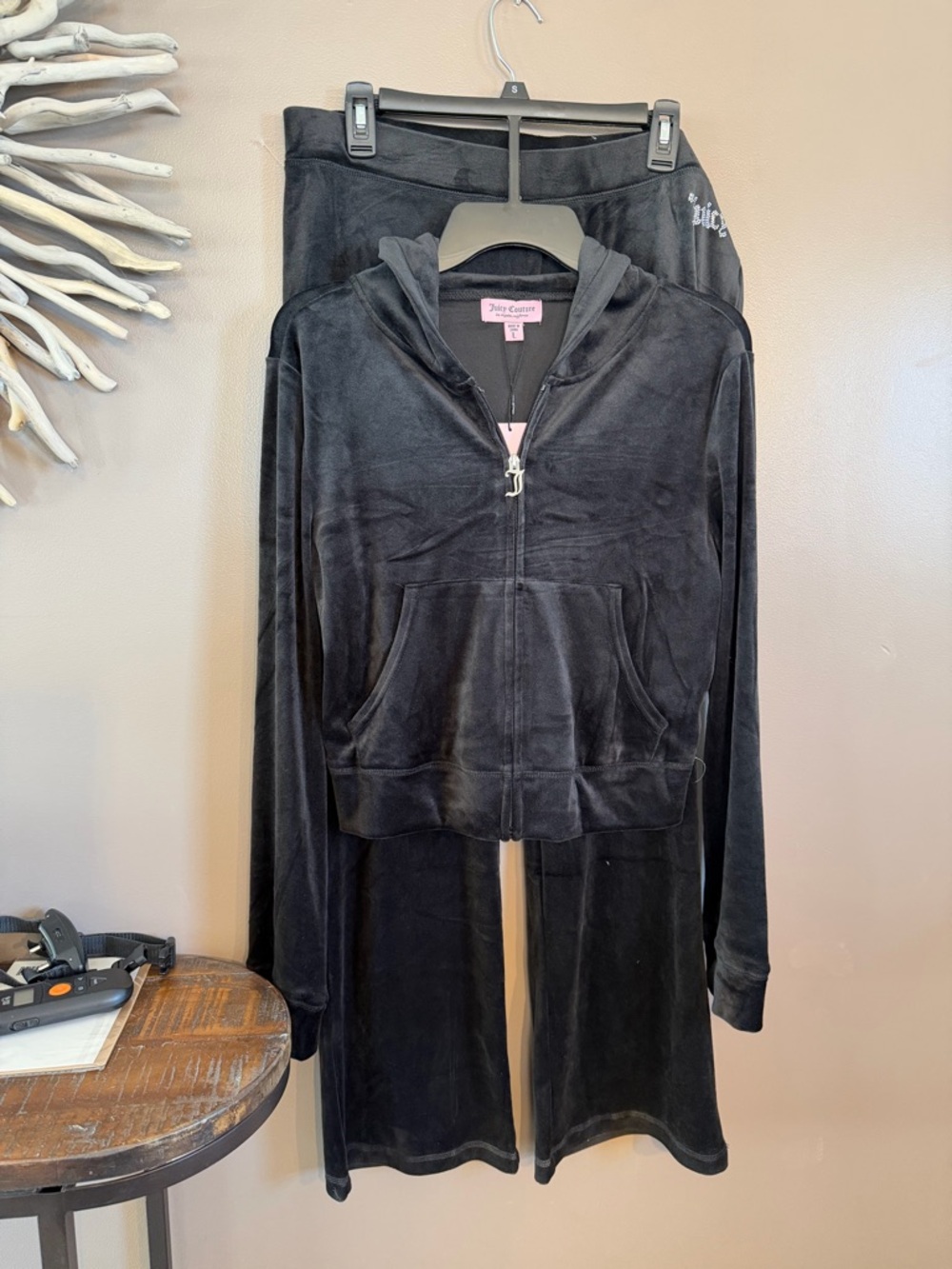 NWT Juicy Couture Black Velour Jogger‎ Set.